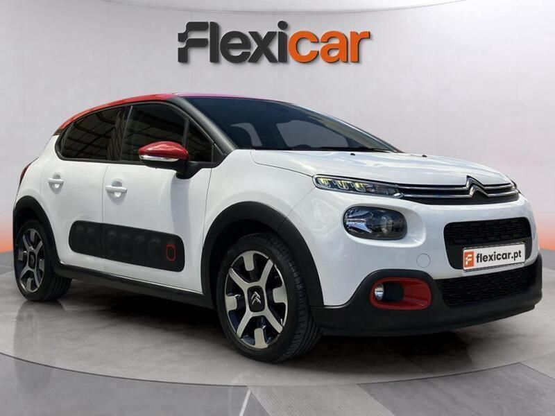 Branco Usado 2017 Citroën C3 PureTech Citadino | € 10.990 (Bom preço) - Imagem 1/4