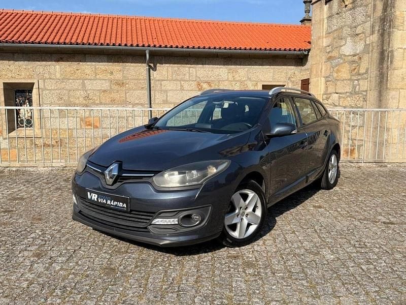 Cinza Usado 2015 Renault Mégane GrandTour Carrinha | € 8.900 (Preço justo) - Imagem 1/4