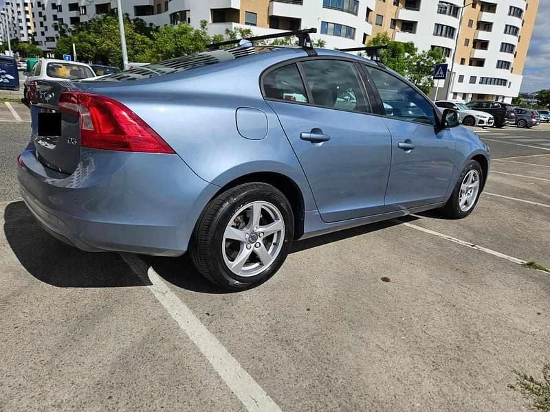 Usado Volvo S60 150 HP (110 kW) 2016 Azul Sedan