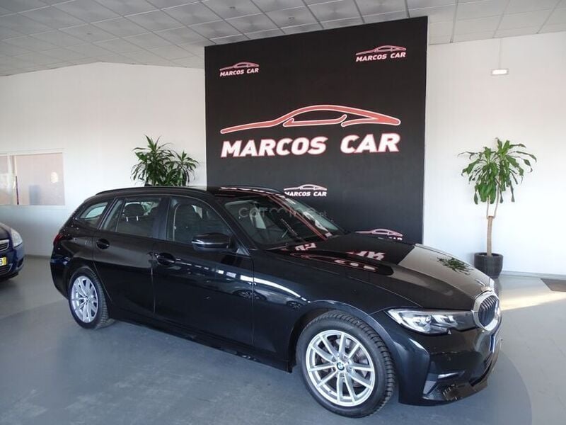 Preto Usado 2021 BMW 318 Carrinha | € 30.900 (Preço justo) - Imagem 1/1