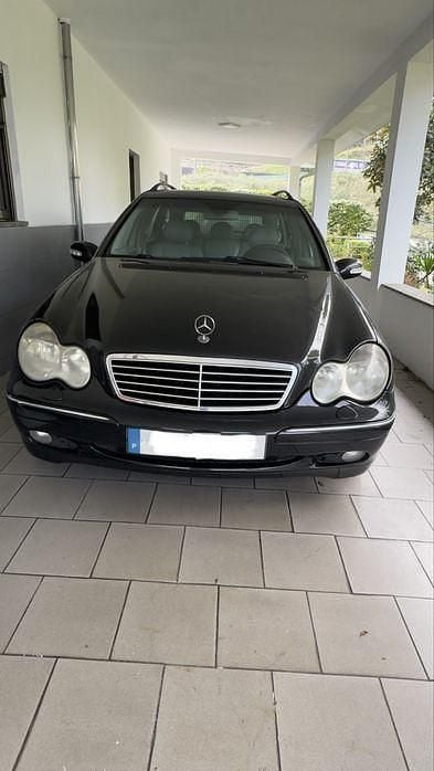 Usado 2000 Mercedes C220 Sedan | € 3.250 (Bom preço) - Imagem 1/4