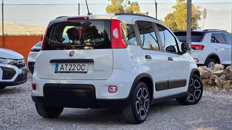Usado Fiat Panda City Life 70 HP (51 kW) 2022 Branco Citadino