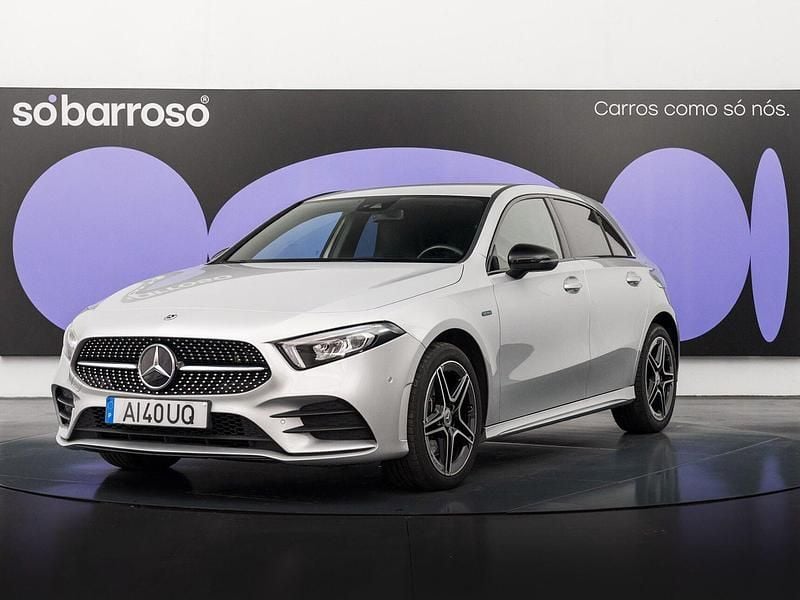 Cinza Usado 2021 Mercedes A250 AMG line | € 31.990 (Preço justo) - Imagem 1/4