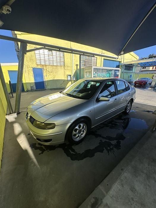 Usado 2000 Seat Toledo Sport Sedan | € 3.250 - Imagem 1/4