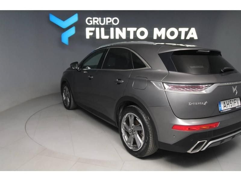 Usado DS Automobiles DS7 Crossback Grand Chic 300 HP (220 kW) 2021 Cinzento SUV
