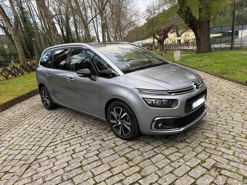 Cinzento Usado 2021 Citroën C4 Picasso Monovolume | € 20.990 (Preço elevado) - Imagem 1/4