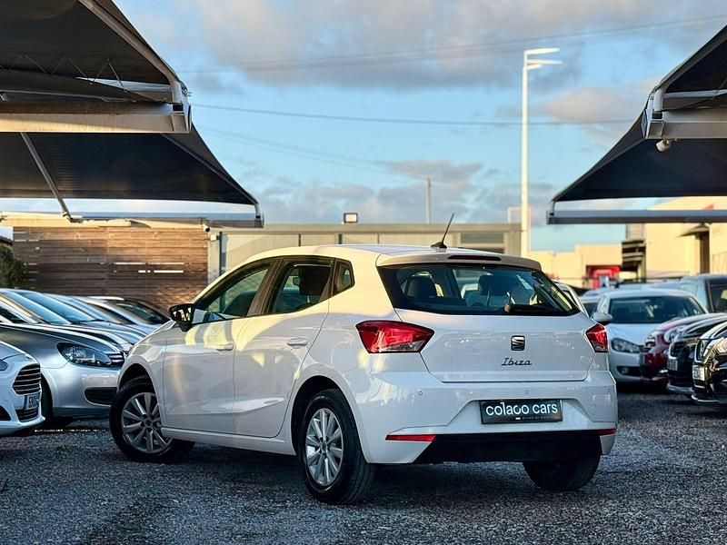Usado Seat Ibiza Style 80 HP (58 kW) 2022 Branco Citadino