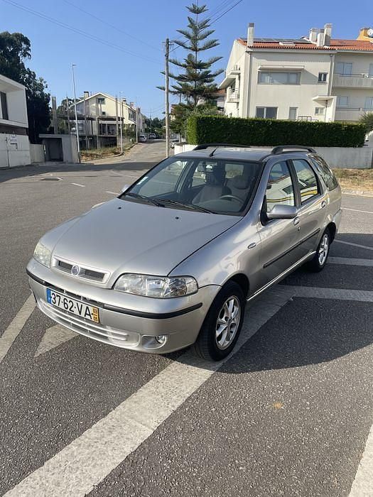 Usado 2003 Fiat Palio Weekend Carrinha | € 1.950 - Imagem 1/4