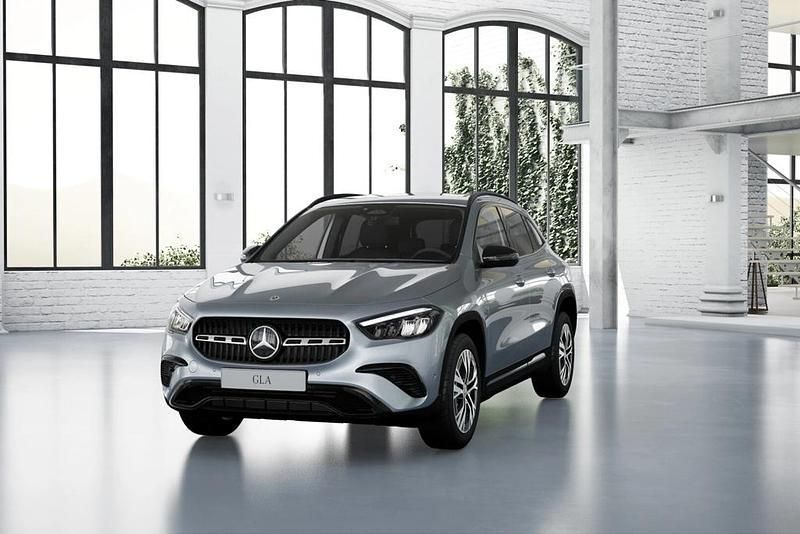 Prateado Novo 2025 Mercedes GLA250 SUV | € 61.375 (Preço justo) - Imagem 1/4