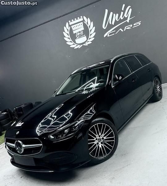 Cinza Usado 2023 Mercedes C220 Carrinha | € 41.990 (Preço justo) - Imagem 1/1