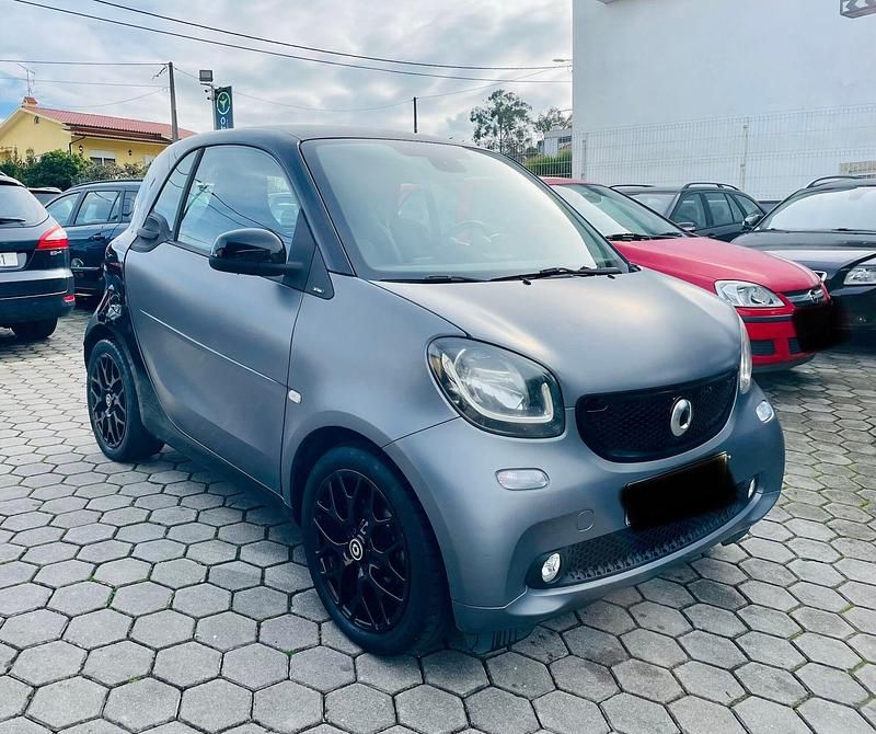 Cinza Usado 2015 Smart ForTwo Coupé Prime Coupé | € 9.990 (Preço justo) - Imagem 1/4