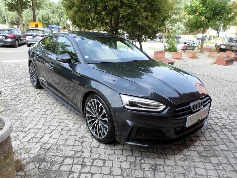 Azul Usado 2017 Audi A5 Coupé | € 32.950 (Preço justo) - Imagem 1/4