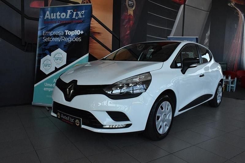Branco Usado 2019 Renault Clio IV Zen | € 11.800 (Preço justo) - Imagem 1/4
