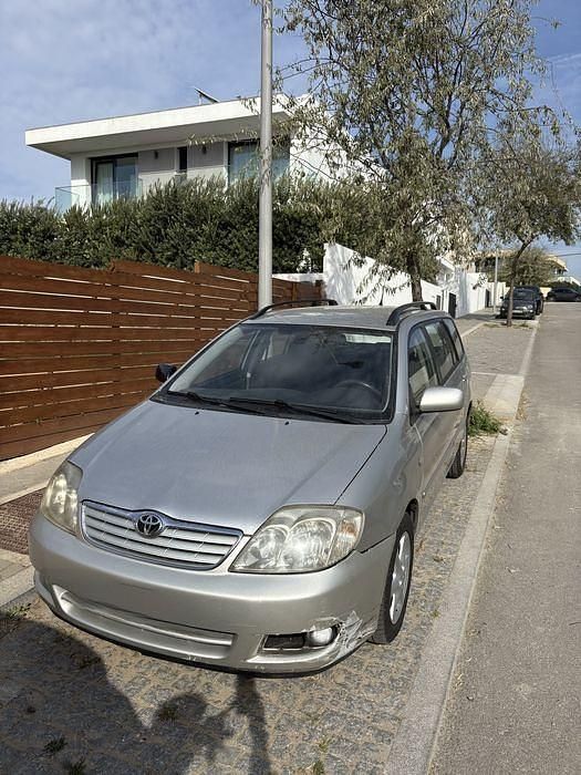 Usado 2005 Toyota Corolla Sedan | € 4.150 (Bom preço) - Imagem 1/4