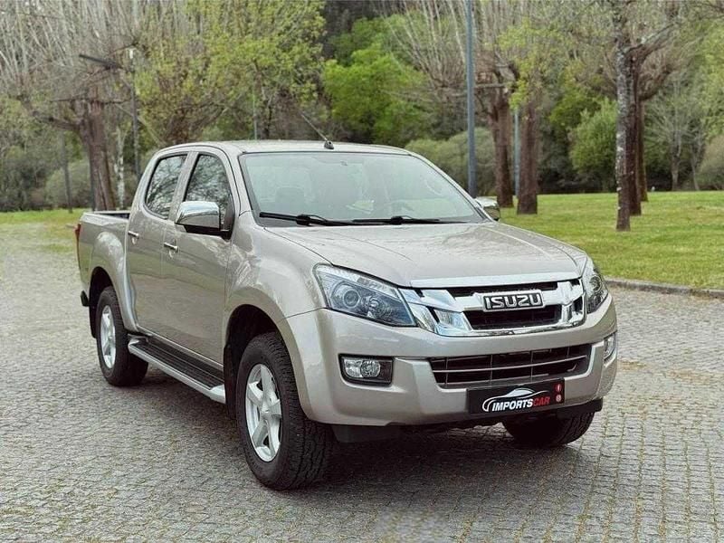 Usado Isuzu D-Max 163 HP (119 kW) 2017 Cinza Pickup