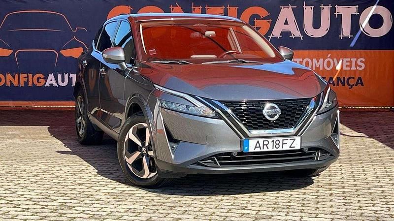 Cinzento Usado 2022 Nissan Qashqai SUV | € 26.990 (Caro) - Imagem 1/4