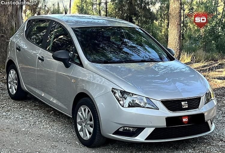 Cinza Usado 2016 Seat Ibiza Reference Citadino | € 10.500 (Bom preço) - Imagem 1/1