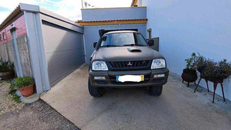 Verde Usado 1997 Mitsubishi L200 Pickup | € 6.000 (Super Preço) - Imagem 1/4