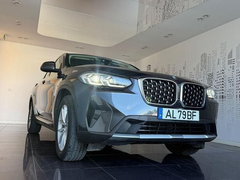 Usado BMW X4 190 HP (139 kW) 2021 Preto SUV