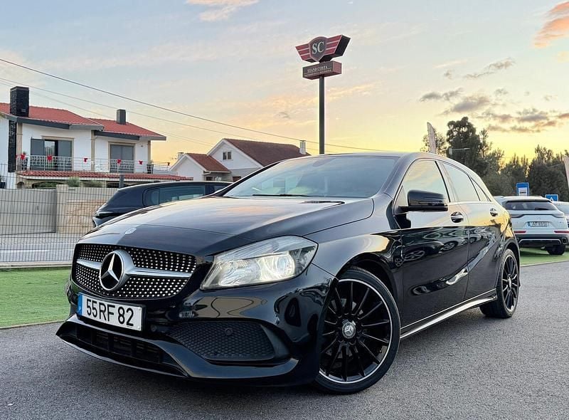 Preto Usado 2016 Mercedes A180 AMG line | € 18.850 (Preço justo) - Imagem 1/4