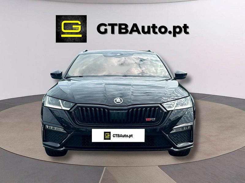 Preto Usado 2021 Skoda Octavia RS Carrinha | € 31.900 - Imagem 1/4