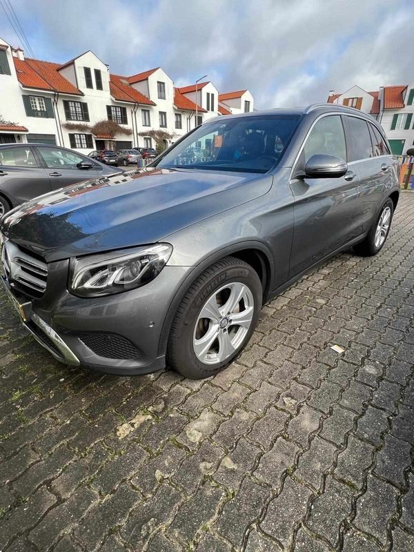 Cinzento Usado 2016 Mercedes GLC250 SUV | € 26.000 (Super Preço) - Imagem 1/1