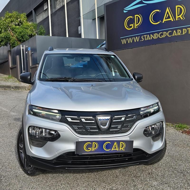 Usado Dacia Spring Comfort Plus 33 kW (45 HP) 2021 Cinza Citadino