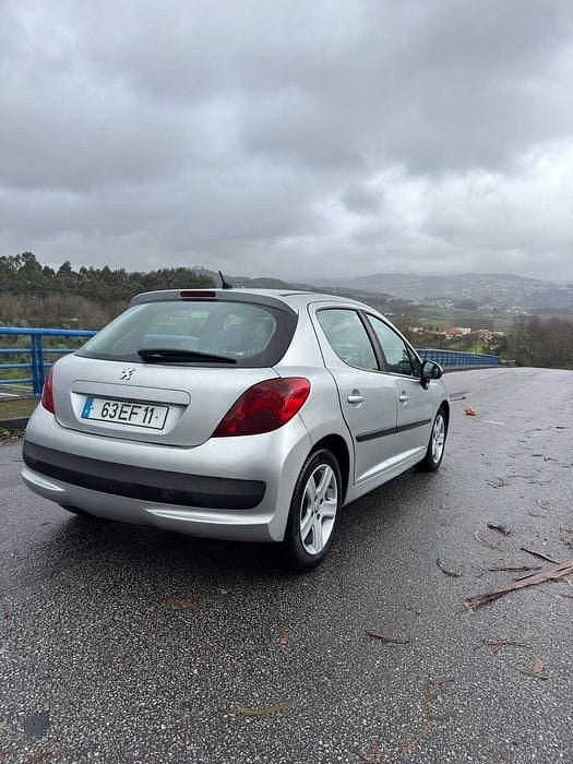 Usado Peugeot 207 68 HP (50 kW) 2007 Sedan