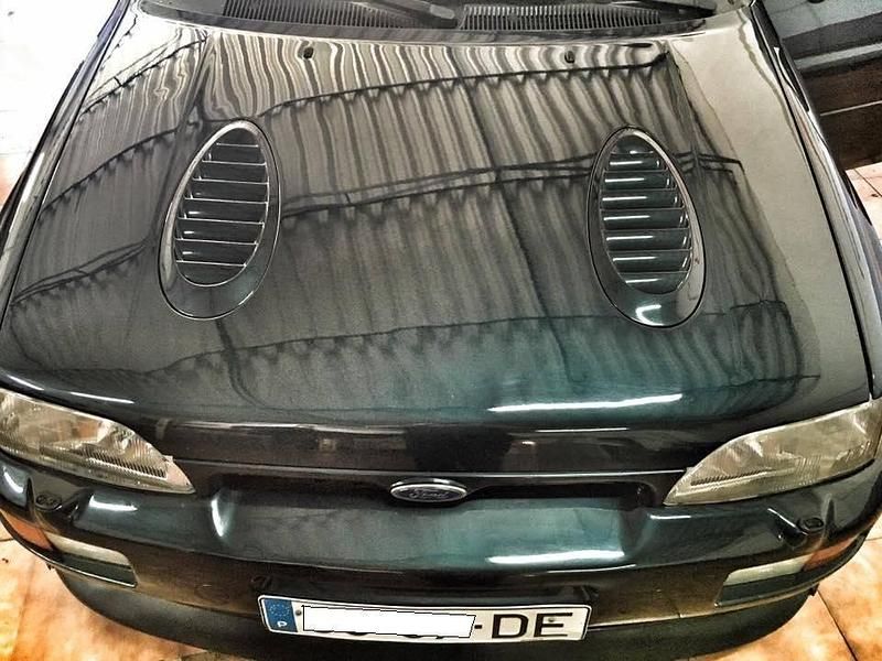 Usado Ford Escort RS 227 HP (166 kW) 1994 Azul Coupé