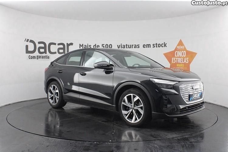 Usado Audi Q4 Sportback e-tron Business 125 kW (170 HP) 2022 Preto SUV