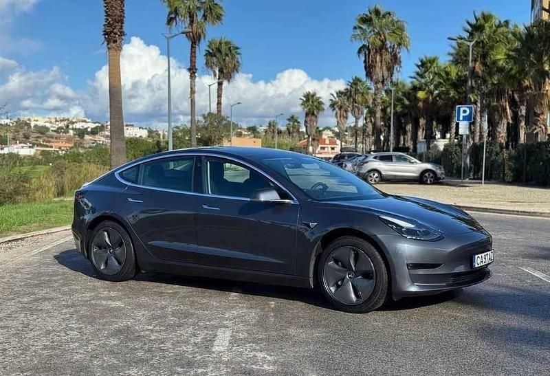 Usado Tesla Model 3 175 kW (238 HP) 2020 Cinzento Sedan