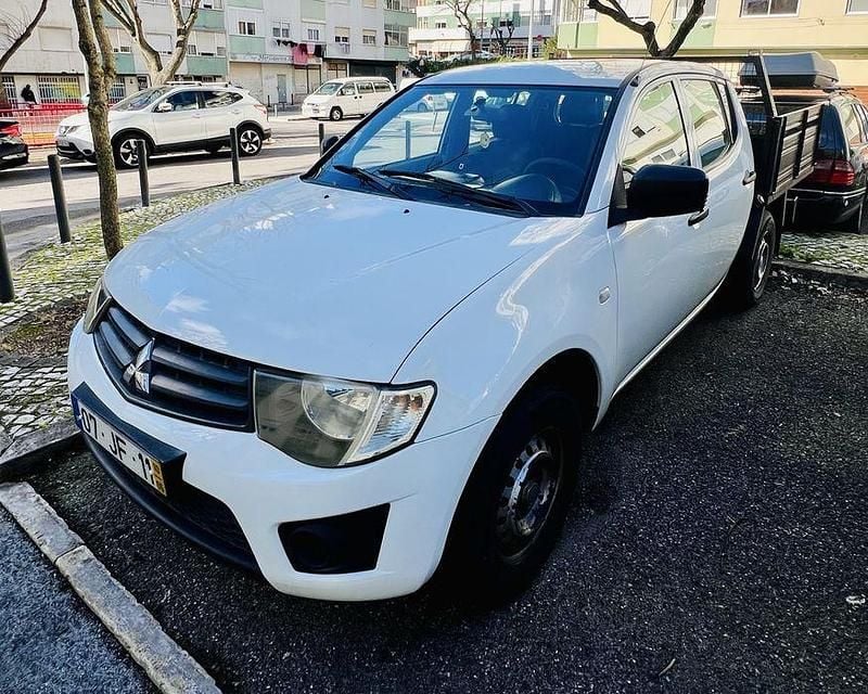 Usado 2010 Mitsubishi L200 Pickup | € 8.950 - Imagem 1/4