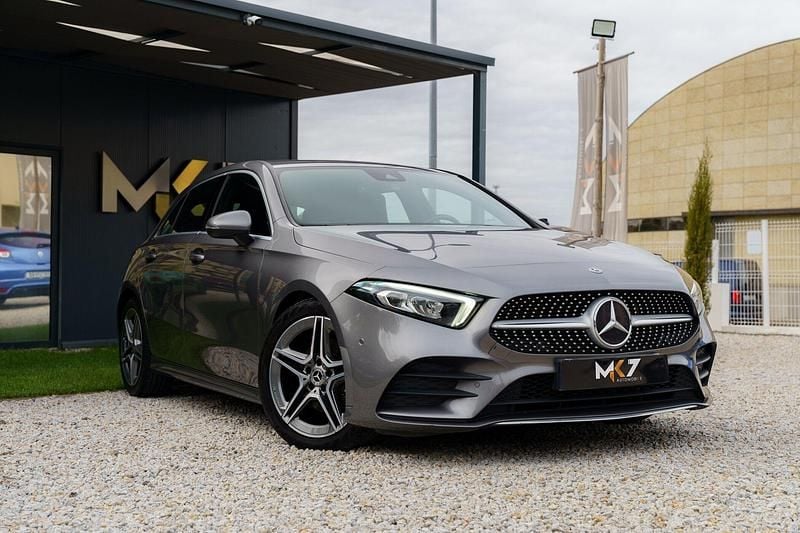 Cinza Usado 2019 Mercedes A180 AMG line | € 22.990 (Preço justo) - Imagem 1/3