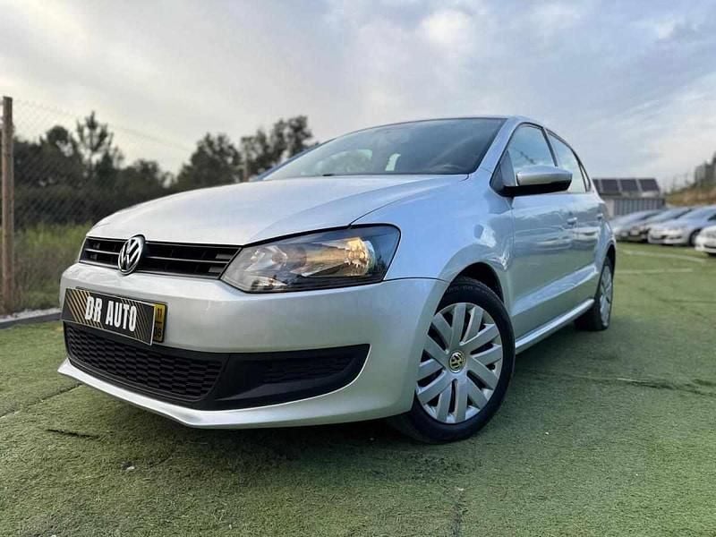 Cinzento Usado 2011 VW Polo Citadino | € 7.950 (Caro) - Imagem 1/4