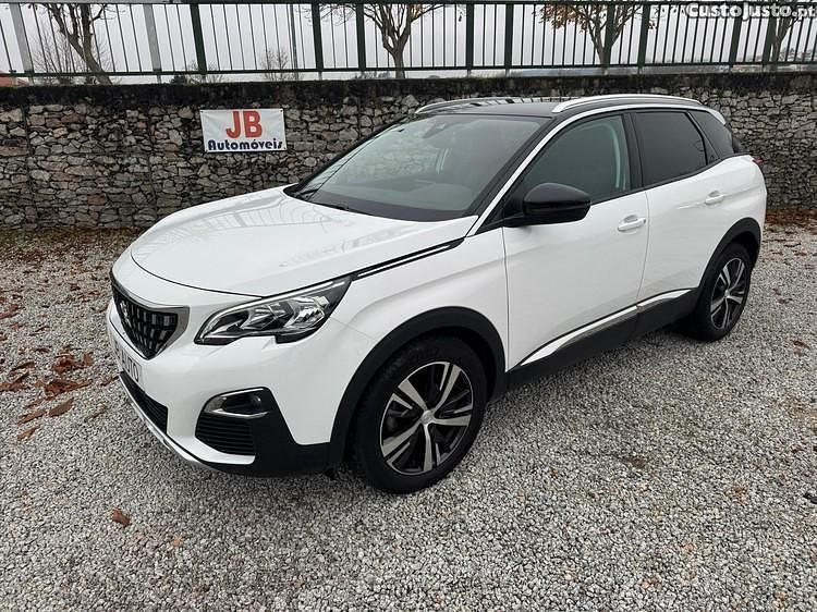 Branco Usado 2018 Peugeot 3008 Allure SUV | € 18.450 (Preço justo) - Imagem 1/1