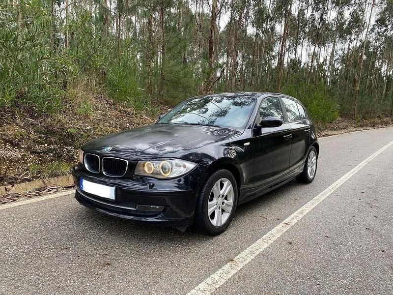 Usado 2010 BMW 118 Sport Line Citadino | € 4.999 (Super Preço) - Imagem 1/4