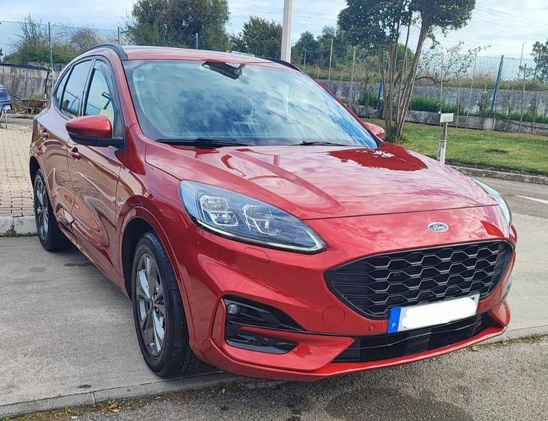 Usado 2020 Ford Kuga ST-Line X SUV | € 19.500 - Imagem 1/4