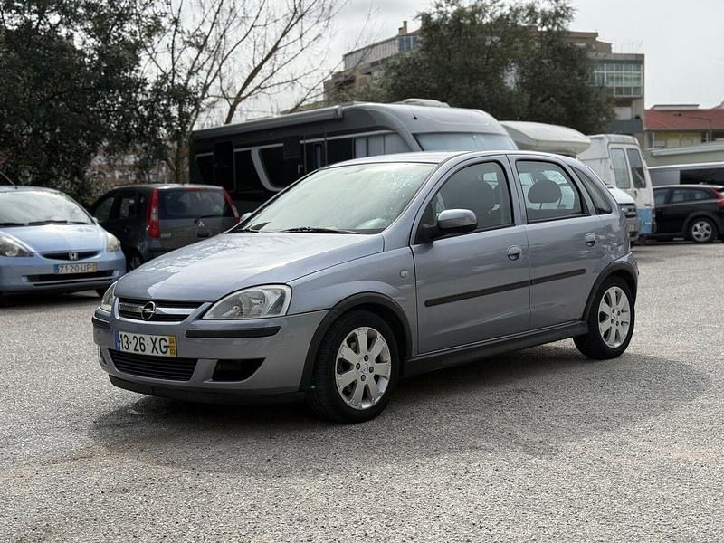 Usado Opel Corsa Enjoy 70 HP (51 kW) 2004 Cinza Citadino