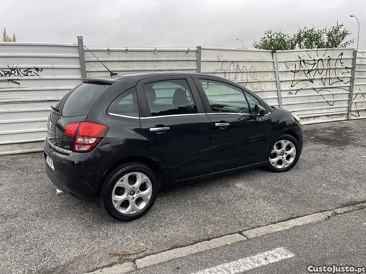 Preto Usado 2011 Citroën C3 Attraction | € 6.500 - Imagem 1/1
