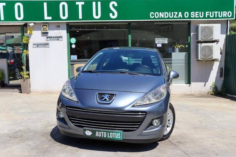 Cinza Usado 2010 Peugeot 207 Premium | € 6.970 (Preço justo) - Imagem 1/4