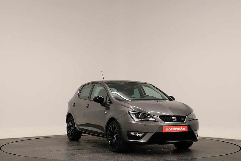 Cinzento Usado 2016 Seat Ibiza Citadino | € 15.999 (Caro) - Imagem 1/4