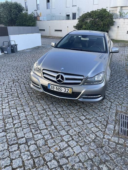 Usado 2013 Mercedes C250 Coupé | € 15.900 (Bom preço) - Imagem 1/4
