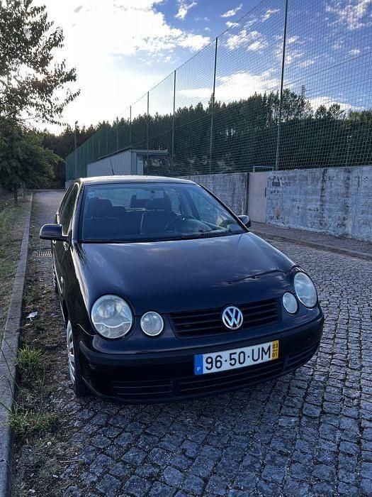 Usado 2003 VW Polo Sedan | € 1.800 (Super Preço) - Imagem 1/4