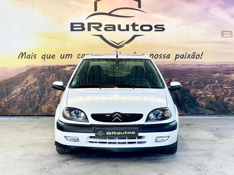 Usado Citroën Saxo 75 HP (55 kW) 2002 Branco Citadino