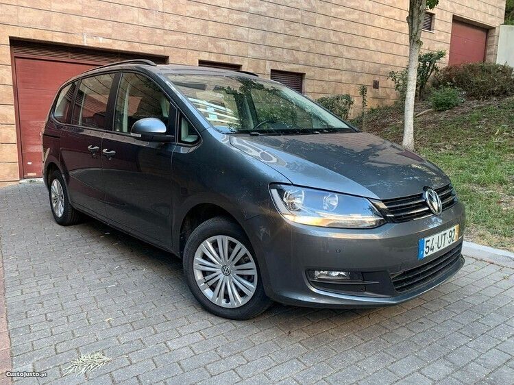 Cinza Usado 2018 VW Sharan Monovolume | € 22.900 (Super Preço) - Imagem 1/1