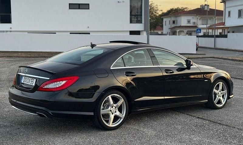 Usado Mercedes CLS250 AMG 204 HP (150 kW) 2012 Sedan
