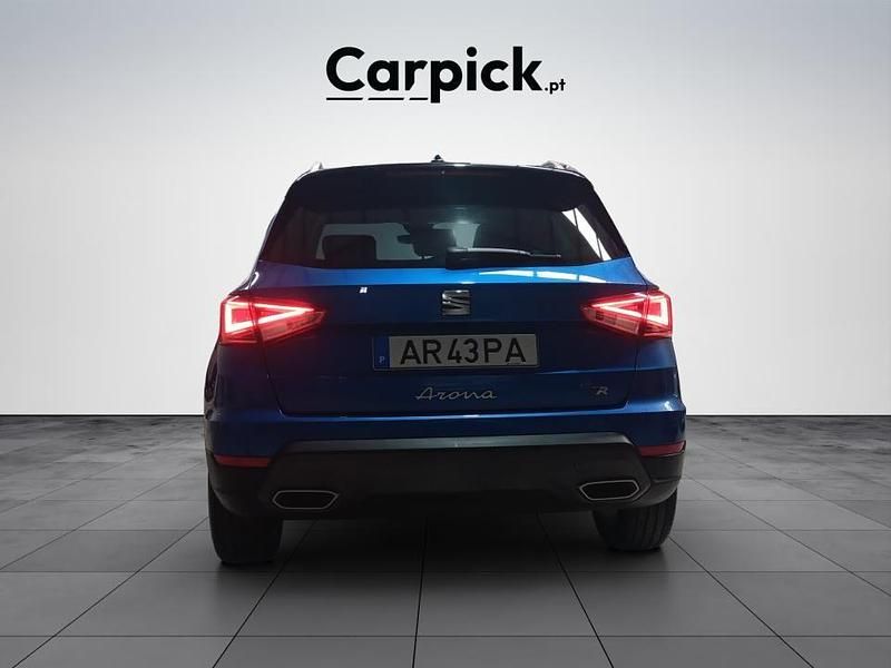 Usado Seat Arona FR 110 HP (80 kW) 2022 Azul SUV