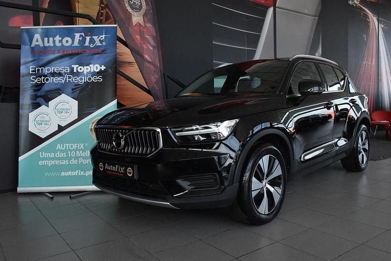 Preto Usado 2021 Volvo XC40 Inscription SUV | € 27.800 (Preço justo) - Imagem 1/4