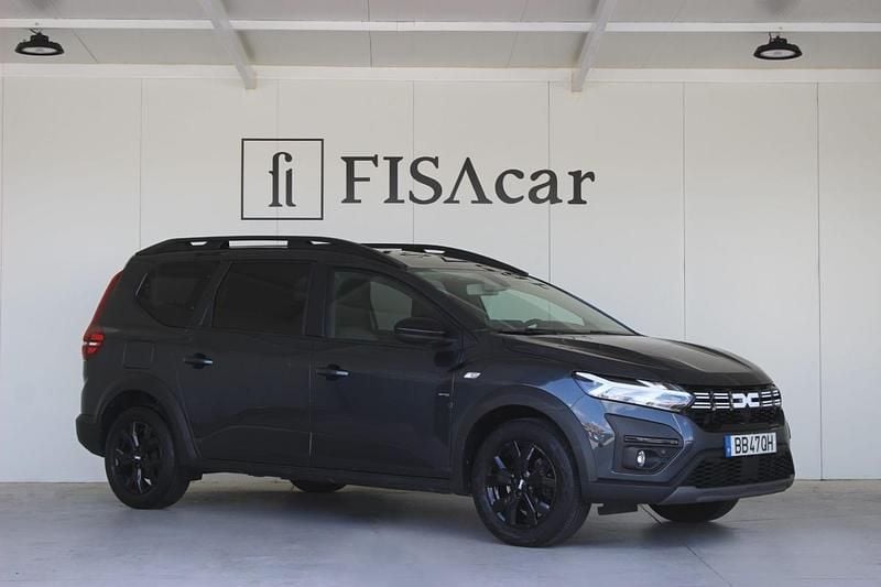 Cinza Usado 2023 Dacia Jogger Extreme Monovolume | € 18.900 (Bom preço) - Imagem 1/4