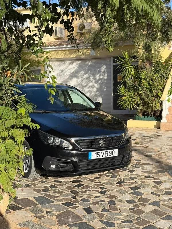 Preto Usado 2018 Peugeot 308 SW Carrinha | € 15.900 (Preço elevado) - Imagem 1/4